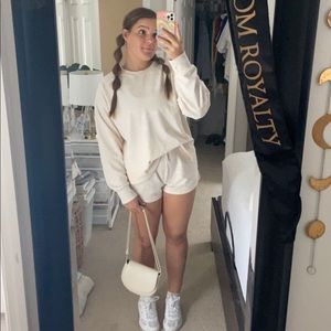 Meet your Posher, Lauryn